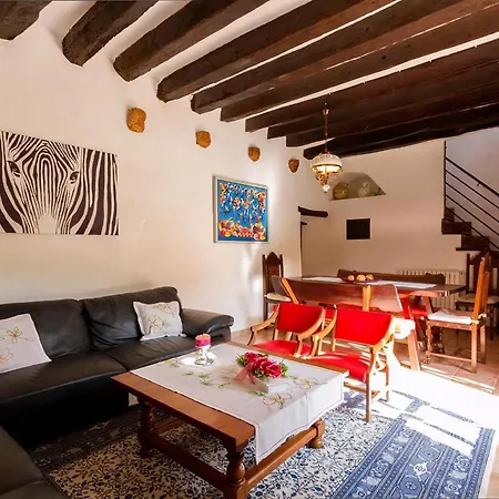 Ferienhaus Tolle In Wunderschoener Landschaft *